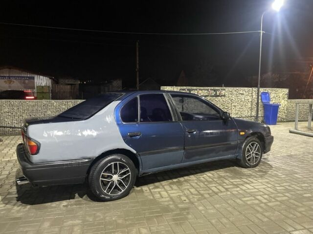 Синій Ніссан Прімера, об'ємом двигуна 2 л та пробігом 1 тис. км за 950 $, фото 3 на Automoto.ua