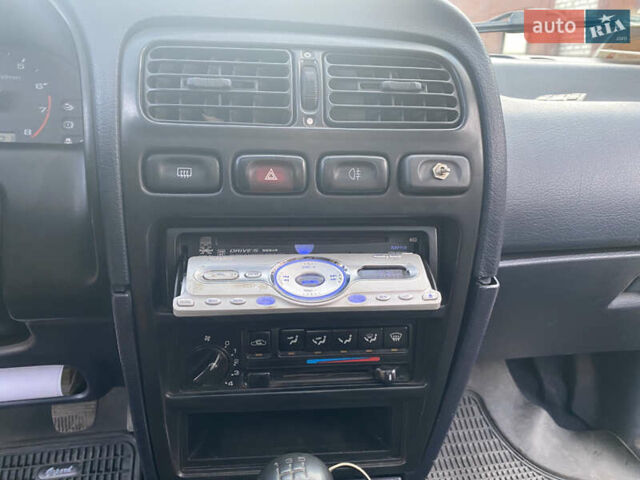 Синий Ниссан Примера, объемом двигателя 2 л и пробегом 220 тыс. км за 3200 $, фото 21 на Automoto.ua