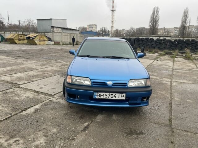 Синий Ниссан Примера, объемом двигателя 1.6 л и пробегом 296 тыс. км за 2700 $, фото 7 на Automoto.ua