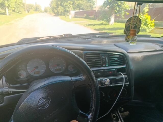 Синий Ниссан Примера, объемом двигателя 2 л и пробегом 300 тыс. км за 1800 $, фото 6 на Automoto.ua