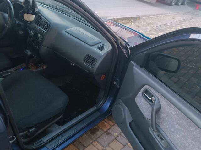 Синій Ніссан Прімера, об'ємом двигуна 2 л та пробігом 270 тис. км за 2800 $, фото 6 на Automoto.ua