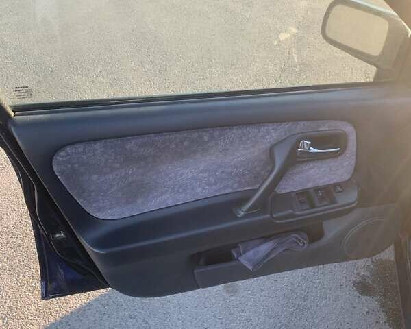 Синій Ніссан Прімера, об'ємом двигуна 2 л та пробігом 400 тис. км за 1600 $, фото 8 на Automoto.ua