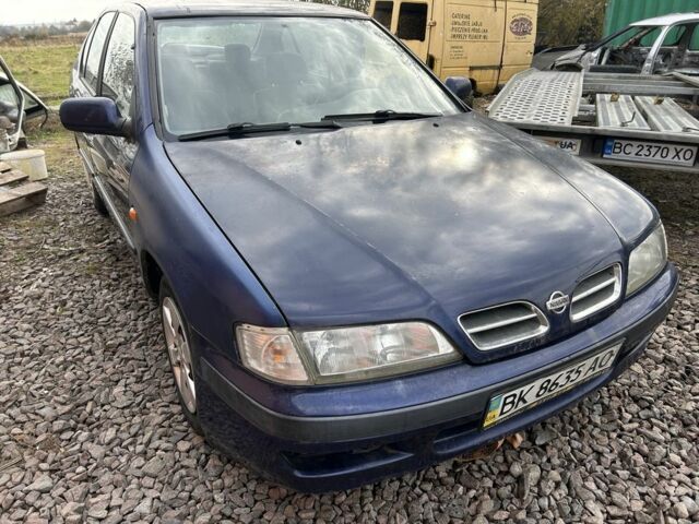 Синій Ніссан Прімера, об'ємом двигуна 2 л та пробігом 200 тис. км за 1000 $, фото 1 на Automoto.ua