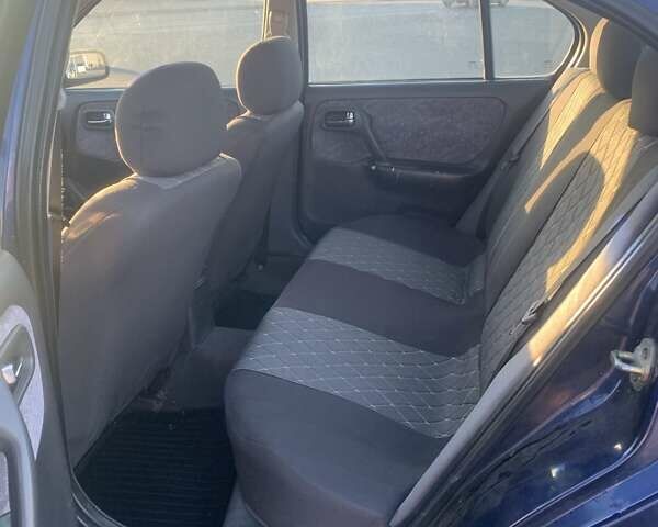 Синій Ніссан Прімера, об'ємом двигуна 2 л та пробігом 400 тис. км за 1600 $, фото 9 на Automoto.ua