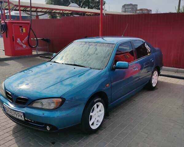 Синий Ниссан Примера, объемом двигателя 1.8 л и пробегом 256 тыс. км за 3750 $, фото 11 на Automoto.ua