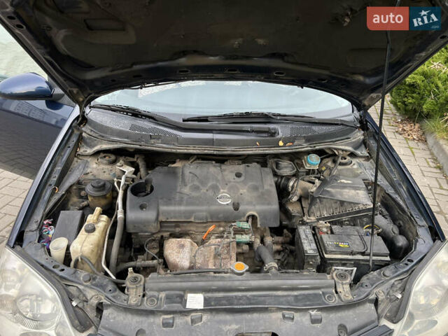 Синий Ниссан Примера, объемом двигателя 1.8 л и пробегом 195 тыс. км за 3000 $, фото 45 на Automoto.ua