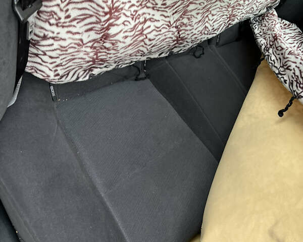 Синий Ниссан Примера, объемом двигателя 1.8 л и пробегом 195 тыс. км за 3000 $, фото 36 на Automoto.ua