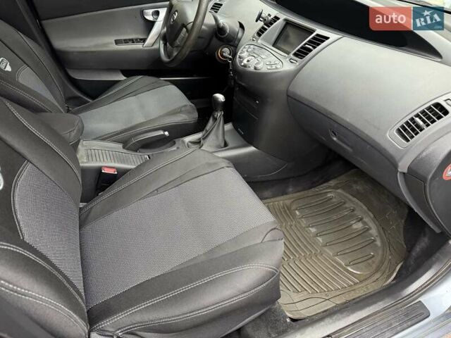 Синий Ниссан Примера, объемом двигателя 1.6 л и пробегом 218 тыс. км за 4500 $, фото 15 на Automoto.ua