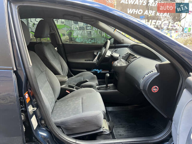 Синий Ниссан Примера, объемом двигателя 1.8 л и пробегом 138 тыс. км за 4400 $, фото 7 на Automoto.ua