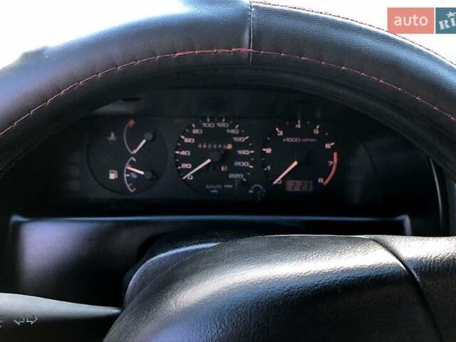 Синий Ниссан Примера, объемом двигателя 1.6 л и пробегом 316 тыс. км за 2000 $, фото 9 на Automoto.ua