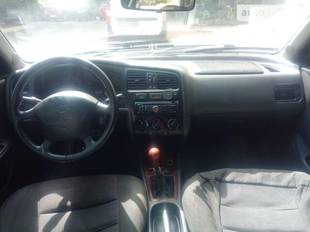 Синий Ниссан Примера, объемом двигателя 2 л и пробегом 477 тыс. км за 2800 $, фото 6 на Automoto.ua