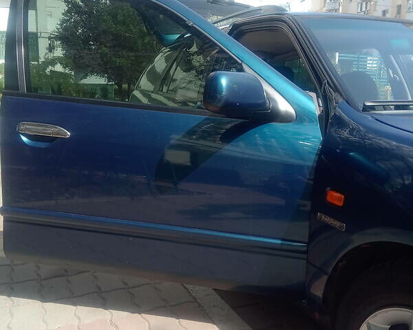 Синий Ниссан Примера, объемом двигателя 2 л и пробегом 477 тыс. км за 2800 $, фото 25 на Automoto.ua