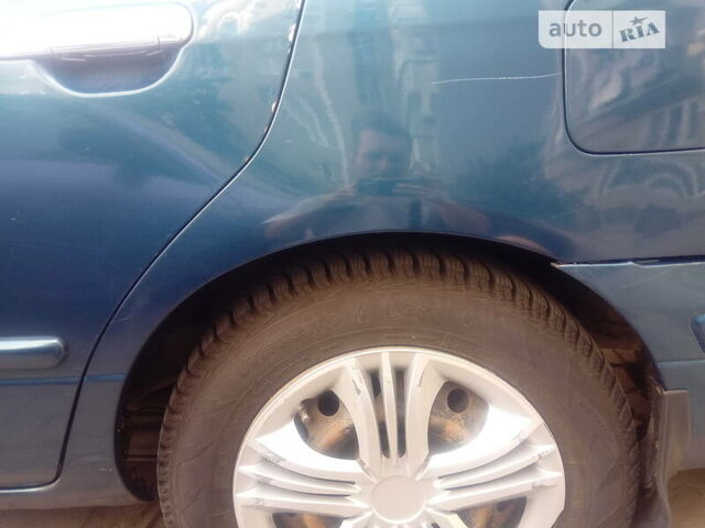 Синий Ниссан Примера, объемом двигателя 2 л и пробегом 477 тыс. км за 2800 $, фото 13 на Automoto.ua