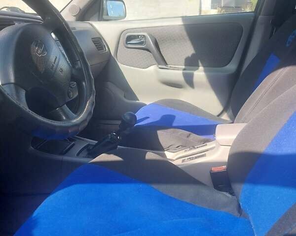 Синий Ниссан Примера, объемом двигателя 1.8 л и пробегом 300 тыс. км за 2200 $, фото 8 на Automoto.ua