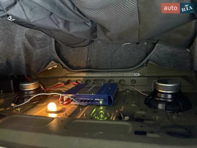 Зелений Ніссан Прімера, об'ємом двигуна 1.6 л та пробігом 280 тис. км за 2999 $, фото 23 на Automoto.ua