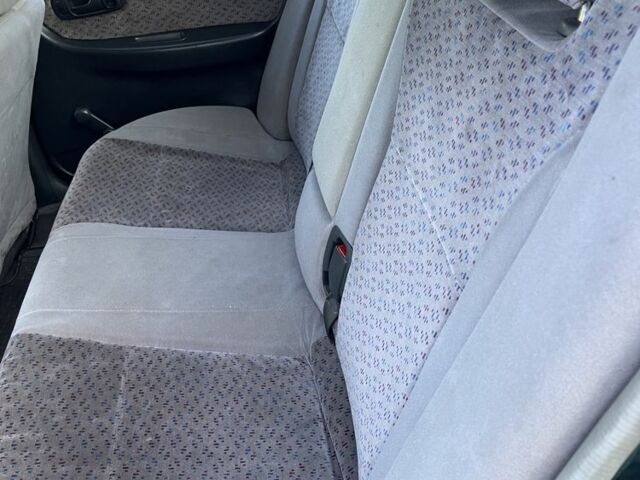 Зеленый Ниссан Примера, объемом двигателя 1.6 л и пробегом 280 тыс. км за 1400 $, фото 1 на Automoto.ua