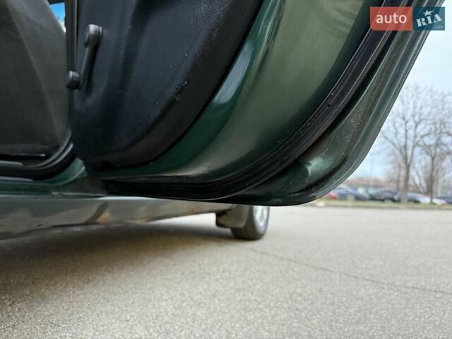 Зелений Ніссан Прімера, об'ємом двигуна 1.6 л та пробігом 280 тис. км за 2999 $, фото 26 на Automoto.ua