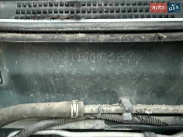 Зелений Ніссан Прімера, об'ємом двигуна 1.6 л та пробігом 280 тис. км за 2999 $, фото 32 на Automoto.ua