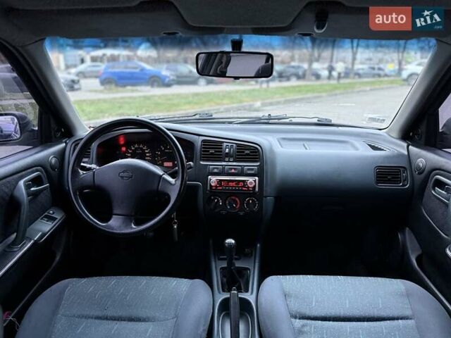 Зелений Ніссан Прімера, об'ємом двигуна 1.6 л та пробігом 280 тис. км за 2999 $, фото 8 на Automoto.ua