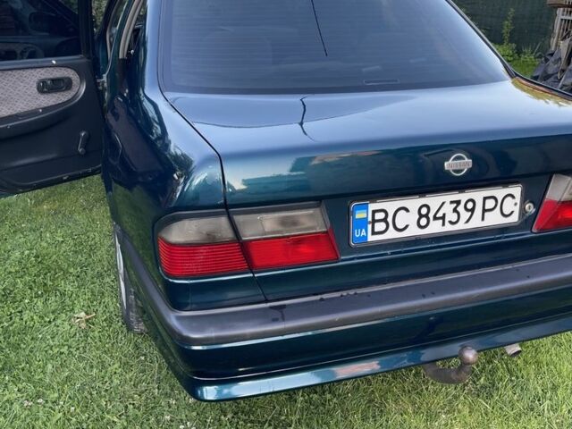 Зеленый Ниссан Примера, объемом двигателя 1.6 л и пробегом 280 тыс. км за 1400 $, фото 9 на Automoto.ua