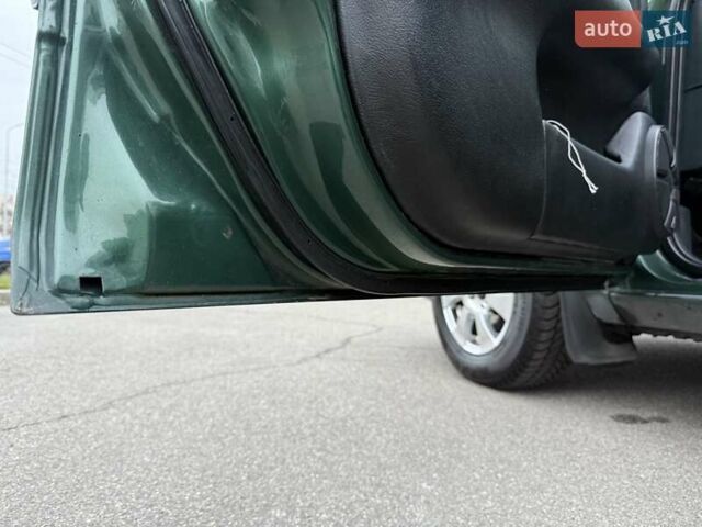 Зелений Ніссан Прімера, об'ємом двигуна 1.6 л та пробігом 280 тис. км за 2999 $, фото 25 на Automoto.ua