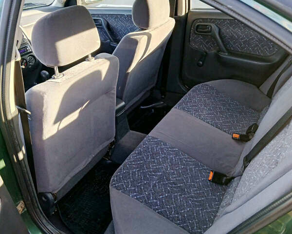 Зелений Ніссан Прімера, об'ємом двигуна 2 л та пробігом 220 тис. км за 3300 $, фото 8 на Automoto.ua