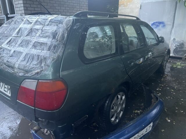 Зеленый Ниссан Примера, объемом двигателя 1.8 л и пробегом 290 тыс. км за 810 $, фото 4 на Automoto.ua