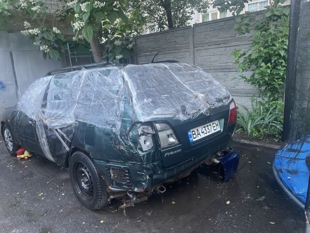 Зеленый Ниссан Примера, объемом двигателя 1.8 л и пробегом 290 тыс. км за 810 $, фото 3 на Automoto.ua