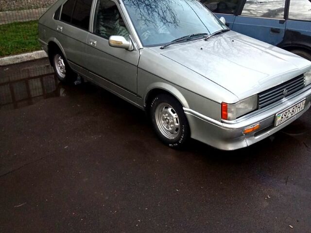 Серый Ниссан Пульсар, объемом двигателя 1.5 л и пробегом 111 тыс. км за 500 $, фото 5 на Automoto.ua