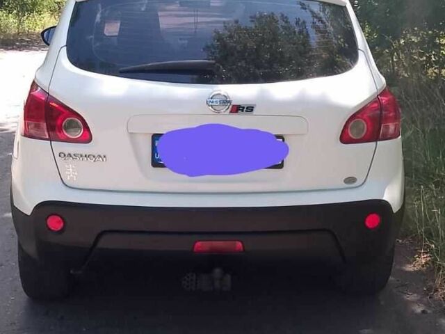 Білий Ніссан Кашкай, об'ємом двигуна 1.6 л та пробігом 187 тис. км за 7350 $, фото 2 на Automoto.ua