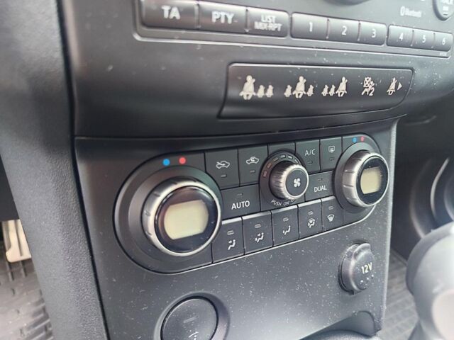 Белый Ниссан Кашкай, объемом двигателя 2 л и пробегом 184 тыс. км за 10490 $, фото 25 на Automoto.ua