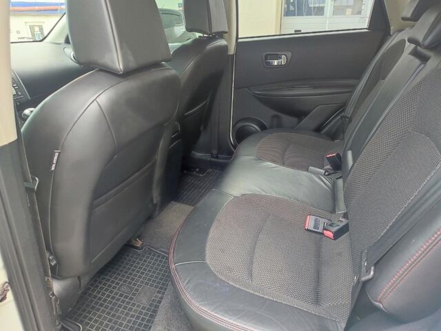 Белый Ниссан Кашкай, объемом двигателя 2 л и пробегом 184 тыс. км за 10490 $, фото 18 на Automoto.ua