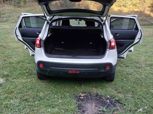 Білий Ніссан Кашкай, об'ємом двигуна 1.5 л та пробігом 210 тис. км за 8700 $, фото 2 на Automoto.ua