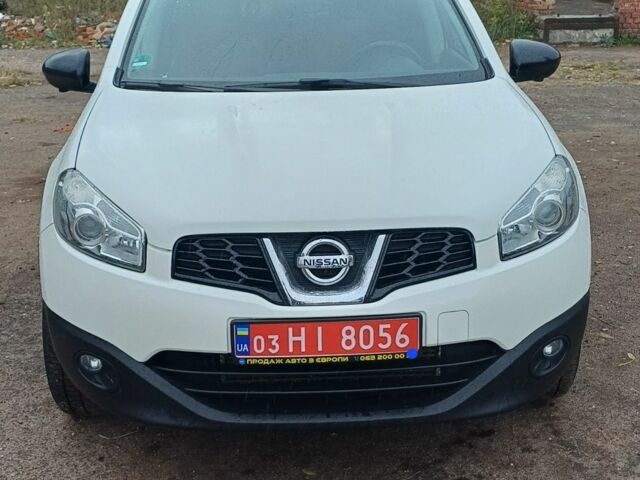 Белый Ниссан Кашкай, объемом двигателя 0 л и пробегом 230 тыс. км за 13650 $, фото 1 на Automoto.ua