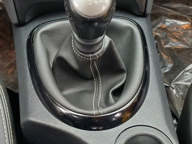 Белый Ниссан Кашкай, объемом двигателя 0 л и пробегом 230 тыс. км за 13200 $, фото 5 на Automoto.ua