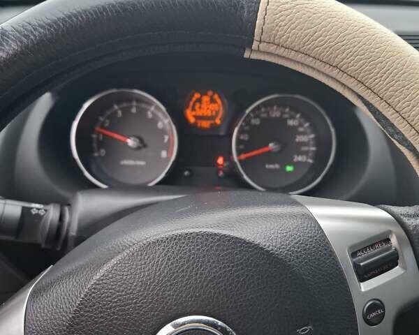 Белый Ниссан Кашкай, объемом двигателя 2 л и пробегом 215 тыс. км за 9500 $, фото 6 на Automoto.ua