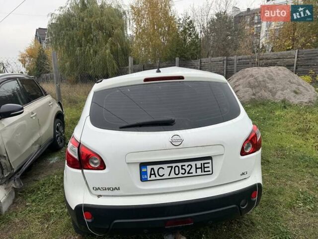 Білий Ніссан Кашкай, об'ємом двигуна 1.5 л та пробігом 257 тис. км за 3300 $, фото 4 на Automoto.ua