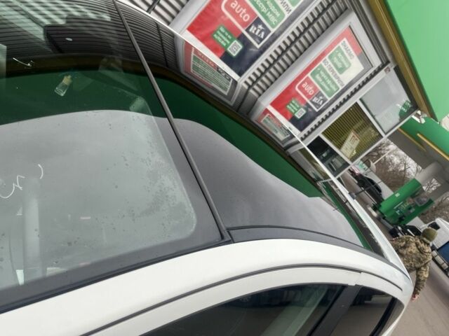 Білий Ніссан Кашкай, об'ємом двигуна 2 л та пробігом 358 тис. км за 5500 $, фото 2 на Automoto.ua