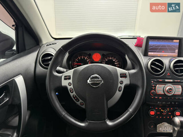 Белый Ниссан Кашкай, объемом двигателя 2 л и пробегом 115 тыс. км за 10300 $, фото 20 на Automoto.ua