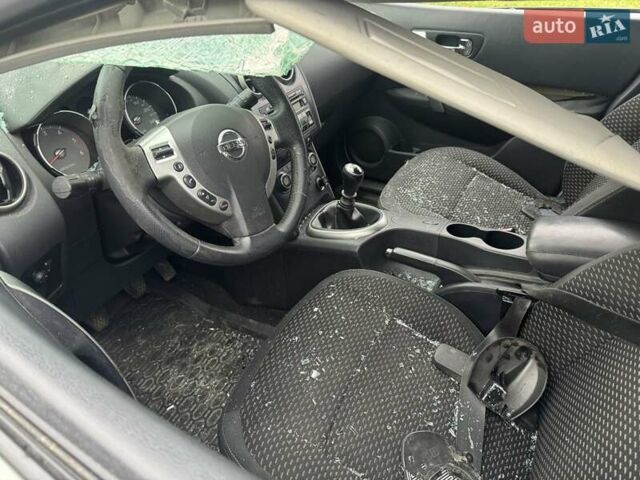 Білий Ніссан Кашкай, об'ємом двигуна 1.5 л та пробігом 257 тис. км за 3300 $, фото 6 на Automoto.ua