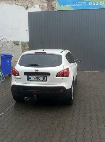 Белый Ниссан Кашкай, объемом двигателя 1.46 л и пробегом 252 тыс. км за 7399 $, фото 9 на Automoto.ua