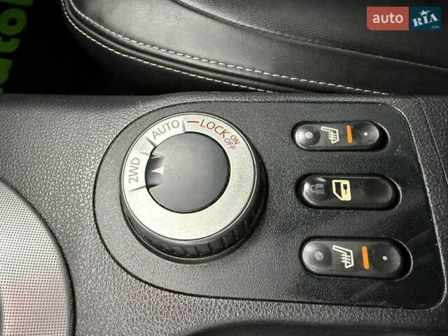 Белый Ниссан Кашкай, объемом двигателя 2 л и пробегом 115 тыс. км за 10300 $, фото 7 на Automoto.ua