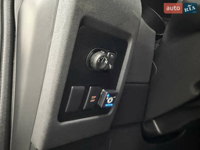 Белый Ниссан Кашкай, объемом двигателя 2 л и пробегом 115 тыс. км за 10300 $, фото 12 на Automoto.ua