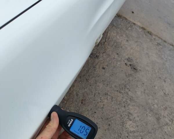 Белый Ниссан Кашкай, объемом двигателя 1.6 л и пробегом 152 тыс. км за 8350 $, фото 61 на Automoto.ua