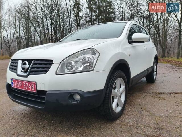 Белый Ниссан Кашкай, объемом двигателя 1.6 л и пробегом 152 тыс. км за 8350 $, фото 16 на Automoto.ua