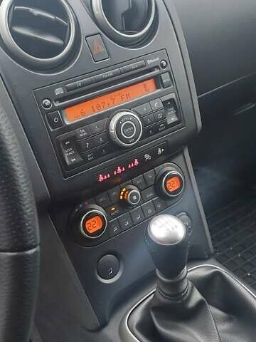 Белый Ниссан Кашкай, объемом двигателя 1.46 л и пробегом 183 тыс. км за 9599 $, фото 53 на Automoto.ua