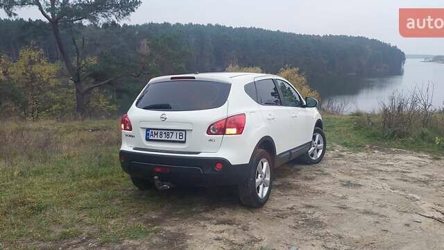 Белый Ниссан Кашкай, объемом двигателя 1.46 л и пробегом 183 тыс. км за 9599 $, фото 23 на Automoto.ua