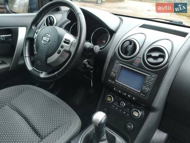 Белый Ниссан Кашкай, объемом двигателя 1.6 л и пробегом 152 тыс. км за 8350 $, фото 34 на Automoto.ua