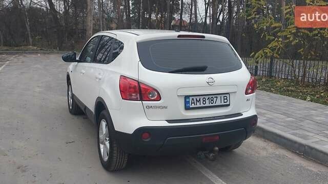 Белый Ниссан Кашкай, объемом двигателя 1.46 л и пробегом 183 тыс. км за 9599 $, фото 10 на Automoto.ua