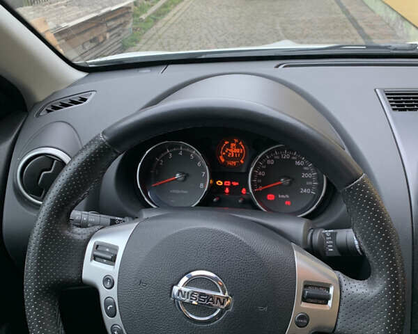 Білий Ніссан Кашкай, об'ємом двигуна 2 л та пробігом 247 тис. км за 7800 $, фото 12 на Automoto.ua